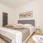 Meri 2 By Interhome